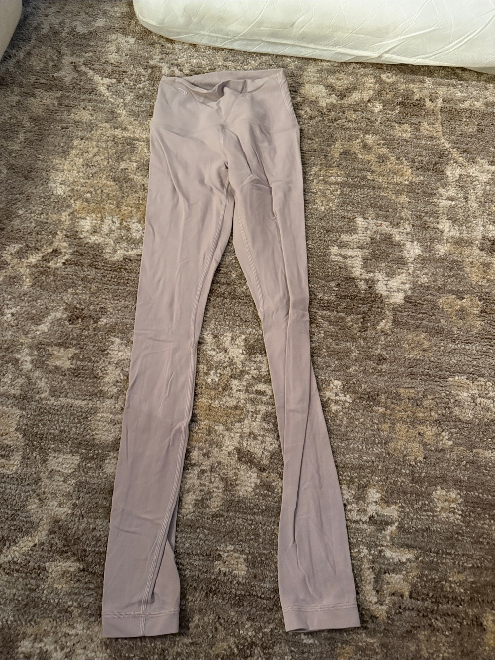 Lululemon High-Waist Mauve 28”
